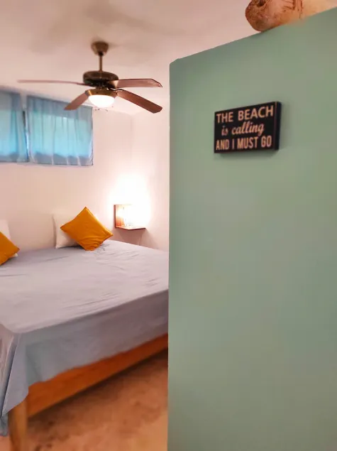beach vibes only☼wifi, pool, free parking, bbq, quiet area - Image 1