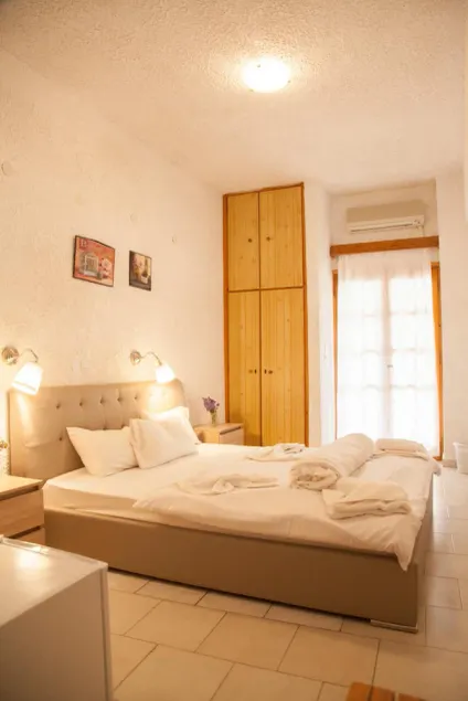 Gioma Hotel - Image 1