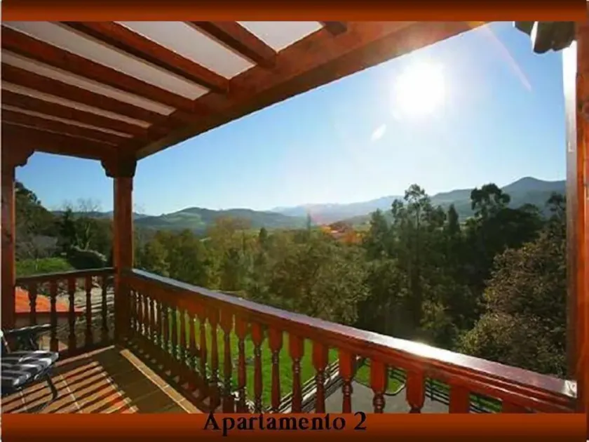 Cottage divided in apartm. 4 to 14 people, to the beach 2.5 Km. to Picos 20 Km. - Image 1