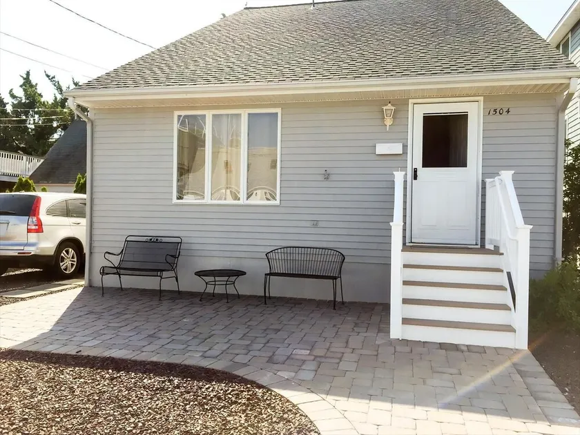 Single family Beach House Close to Kiddie Beach & Ocean - Image 1