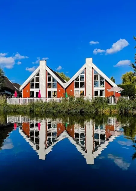 Vacation home with water terrace incl. additional costs - with sauna and fireplace - Image 1