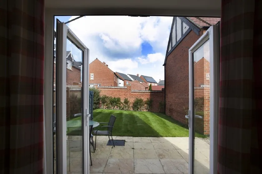 DBS Serviced Apartments - The Stretton - Image 1