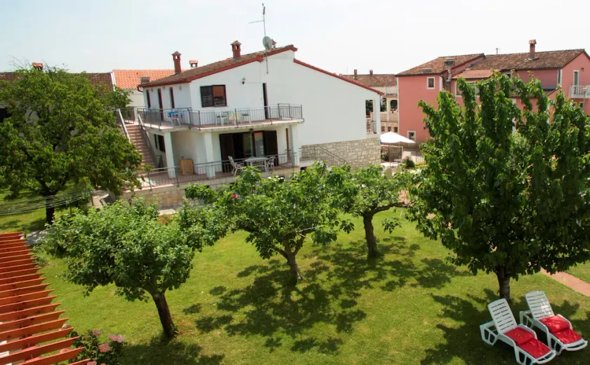 Apartment La roza - Image 1