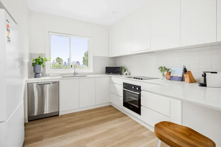 Urban Rest Neutral Bay Apartments - Image 1