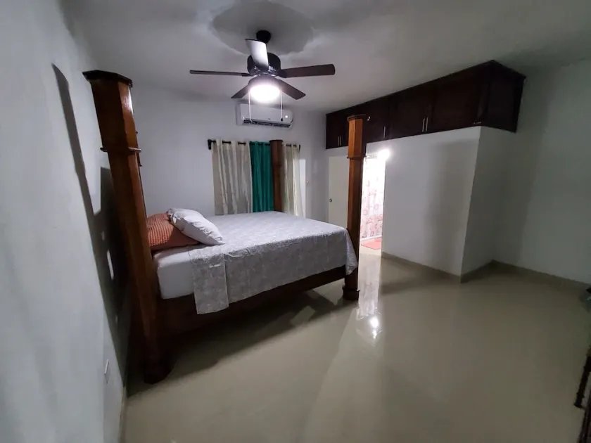 Georgeous 1 bedroom A home away from home - Image 1
