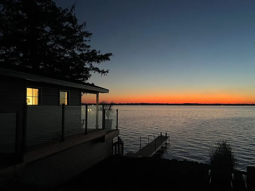 Entire Lakefront Cottage + Boathouse Cozy & Peaceful with Stunning Views - Image 1