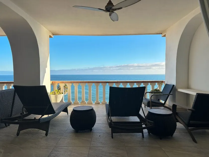 Coastal luxury paradise - Image 1