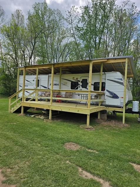 Loads of amenities, Riverfront, Near Smoke Hole, Seneca, Dolly Sods, Blackwater - Image 1