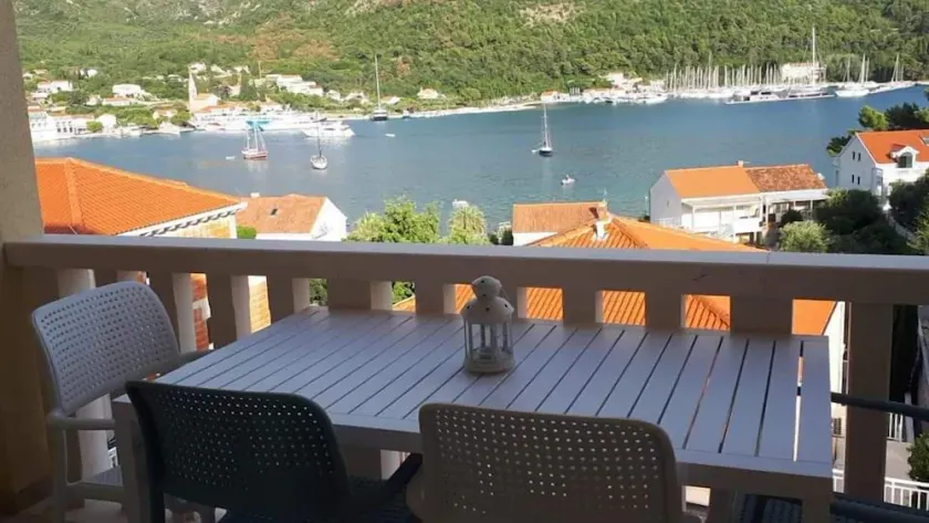 Apartments Šišević - Image 1