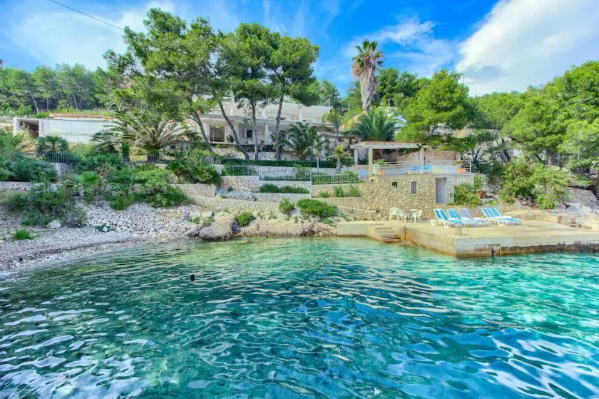 Lifestyle Villa Crystal Water - with 6 bedrooms for 12 guests and a private pool by MyWaycation - Image 1