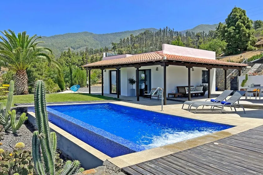 Casa El Consuelo - Image 1