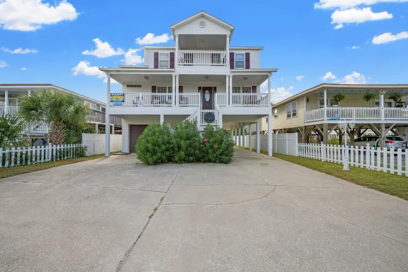Uptown Girl - 4 Bed/4 Bath House a Block from the Beach with Oceanview Balcony, Walk to Pier - Image 1