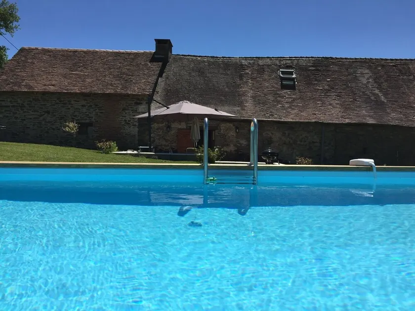 Beautiful luxury restored gîte with private solar heated pool. - Image 1