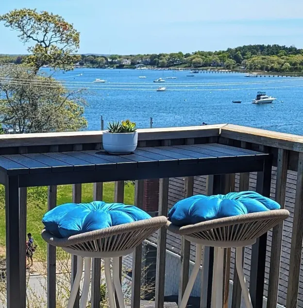 The SandDollar Suite - Private Deck with Gorgeous Views of Onset Beach - Image 1