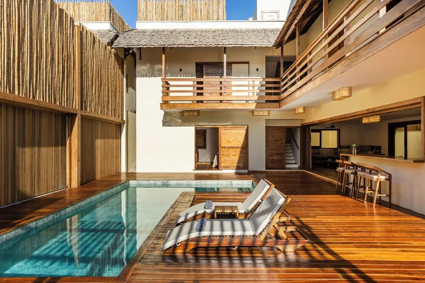 Villa Shamsa - Suítes Deluxe 1 - Image 1
