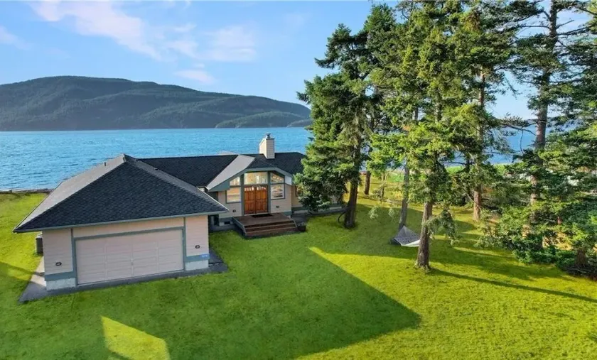 Waterfront home on Guemes, the San Juan’s quietest island - Image 1
