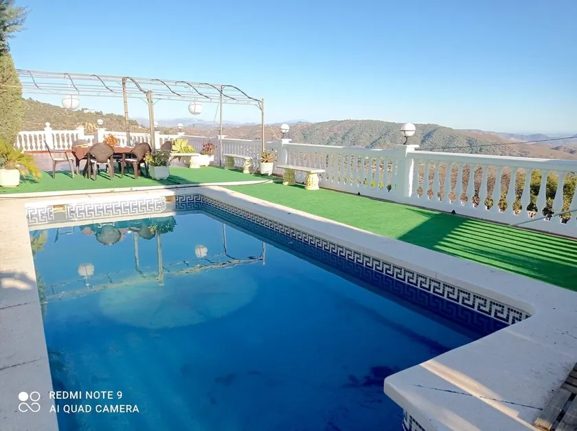 Ferienhaus La huerta de Bonela mit Bergblick, Pool und WLAN - Image 1
