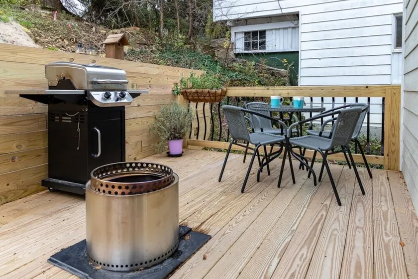 1BR Tiny Home in Thomas, NR Purple Fiddle - Image 1