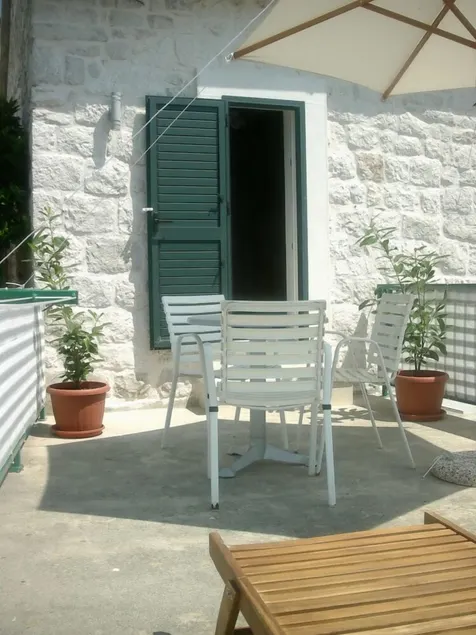 Apartments Cukarin - Image 1