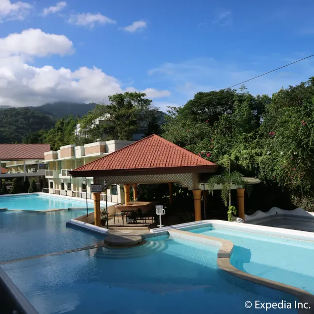 Splash Oasis Resort & Hotel - Image 1