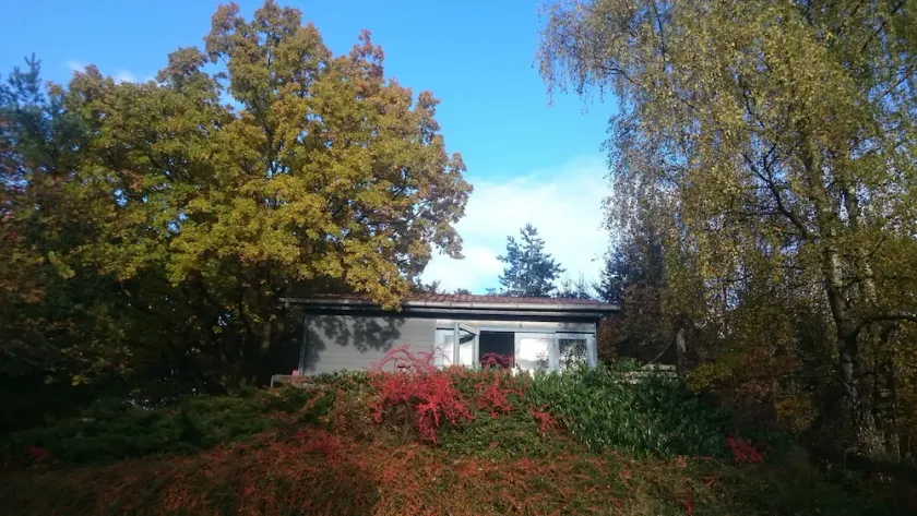 Casa de madeira aconchegante com lareira e excelentes vistas, jardim cercado - Image 1