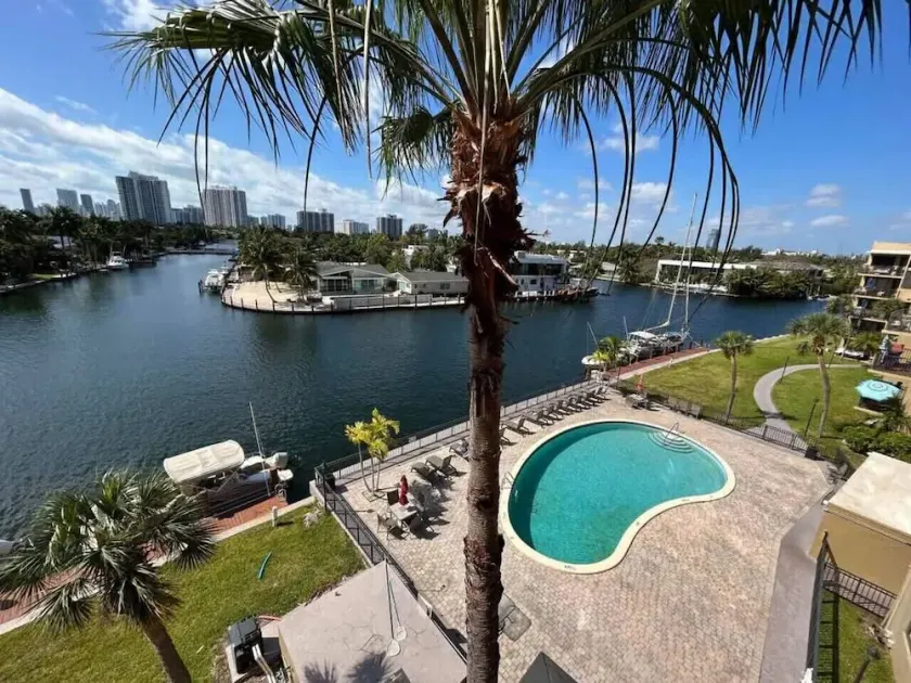Beautiful Water View Golden Isles - Image 1