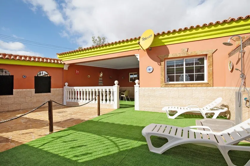 Ferienhaus 'Casa Doña Margarita' mit privater Terrasse und WLAN - Image 1