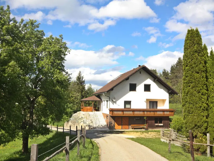 Vacation Home em Ebenthal com 2 quartos e capacidade para 6 pessoas - Image 1
