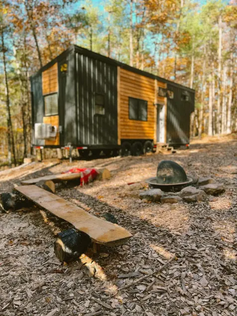 COZY PSU Rustic Tiny Home and Fishing Retreat - Image 1