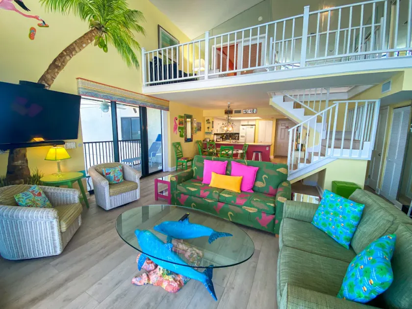 Sanibel Harbour Resort: Bay View Tower 1131 Penthouse views of Sanibel in this 3 bdrm 3 bath condo - Image 1