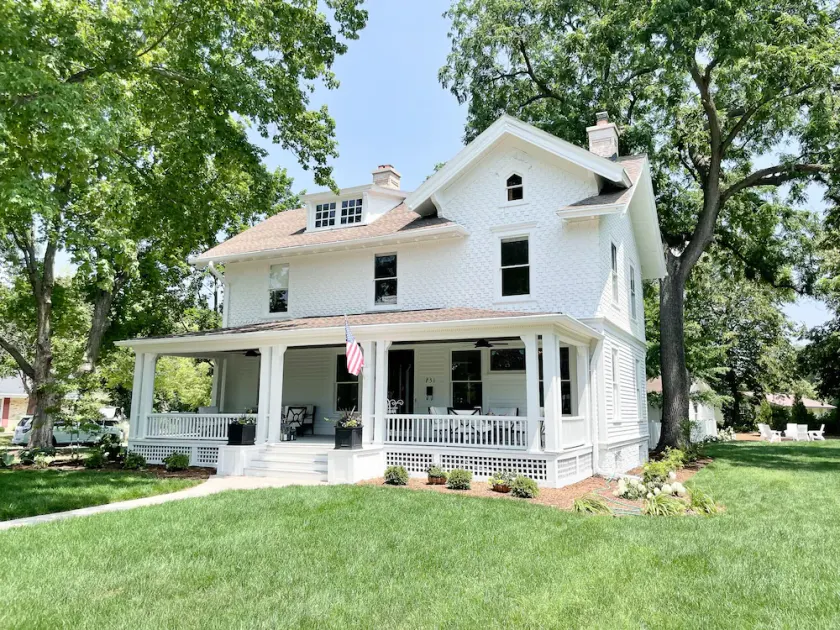 Exquisite Newly Renovated Historic Lake Country Home - Maison La Belle - Image 1