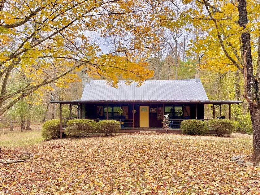 Charming Cabin + Hot Tub ~ Lake James & Linville Gorge ~ Pet-Friendly + Wi-Fi! - Image 1