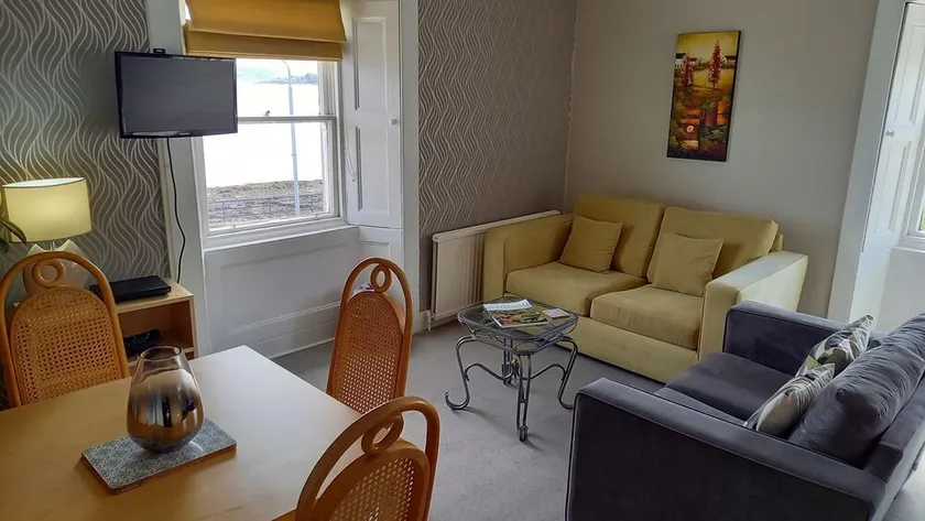 Appartement-SDB privée-Kilchattan - Image 1