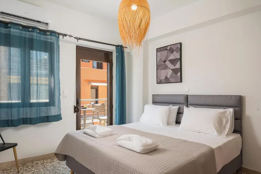 Crescendo City House - Image 1