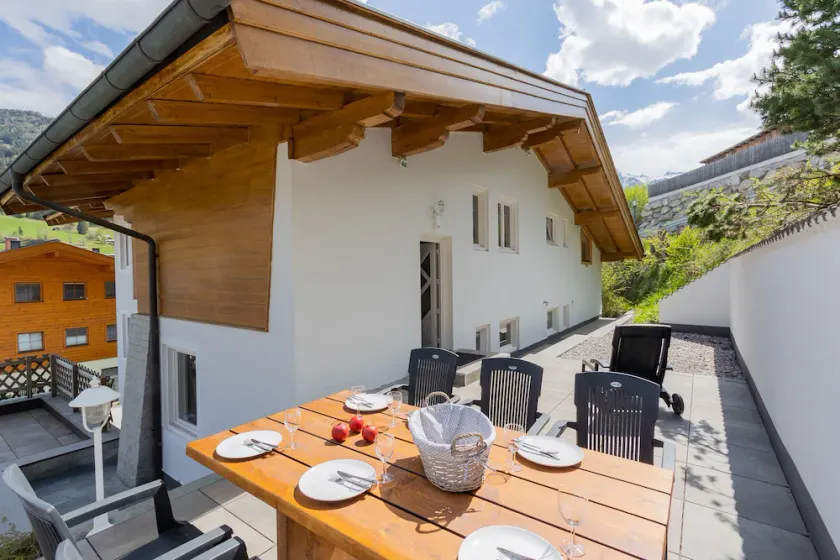 Private apartment 130qm with great comfort in a super location. - Image 1