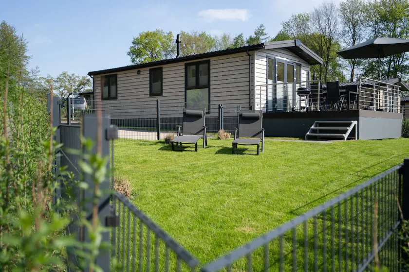 Ostseecamp Lübecker Bucht Ferienhaus "Buddha Beach" - Image 1