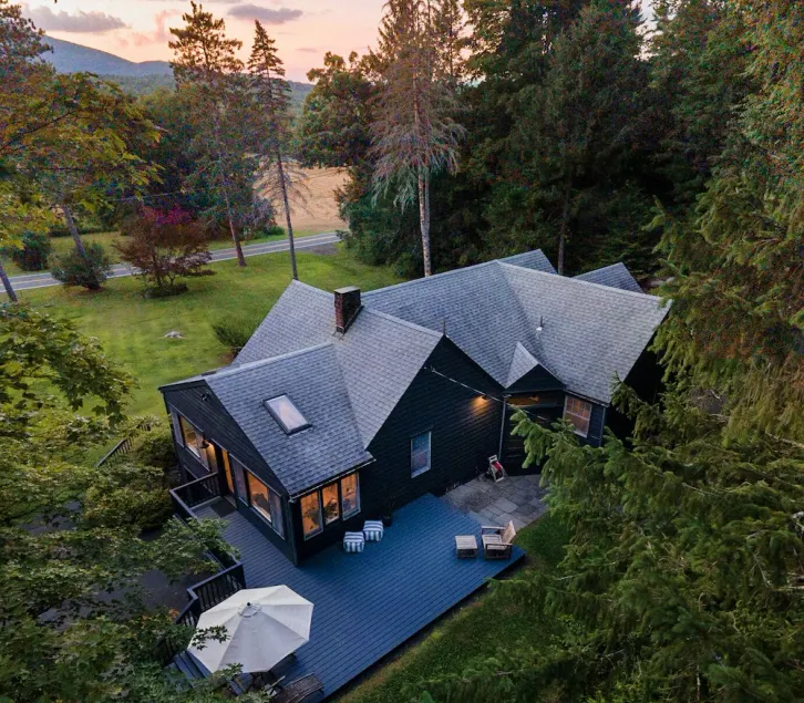 Chic Country Home with Catskills Mountain Views - Image 1