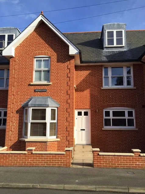 In the centre of Burnham on Crouch - Walking distance to all amenities & river - Image 1