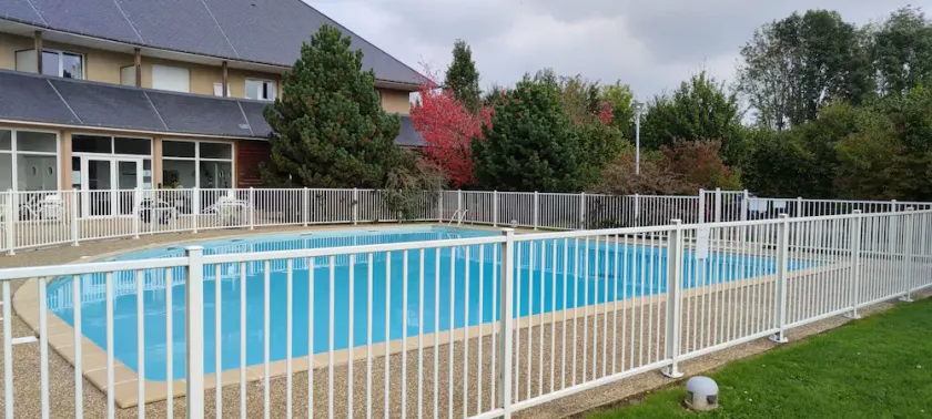 Apartment with pool near Honfleur - Image 1