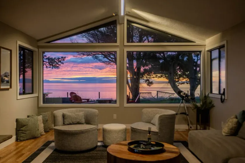 Oceanfront Family Retreat - Image 1