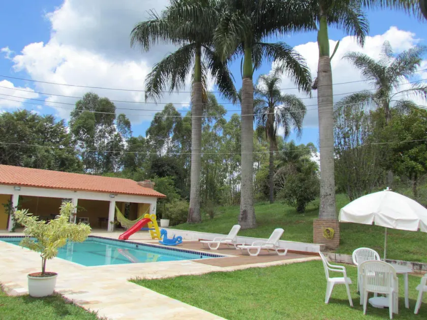 ACHIEVING SITE Ground floor, WI FI, Heated pool option, BBQ, Ping Pong - Image 1