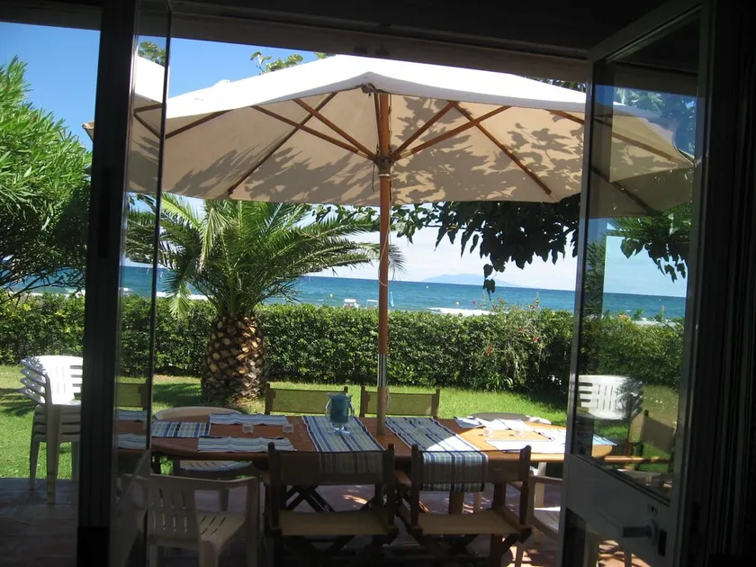 Residential flat ideally located on the beach with private garden - 4 rooms - 6 persons - Image 1