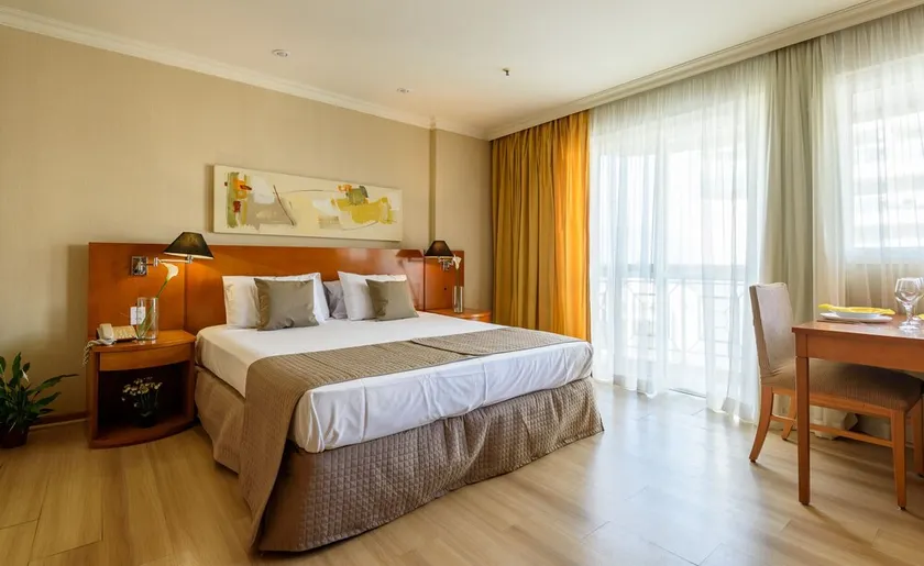 Suite, pool and gym | BPremium T4 Z10 - Image 1