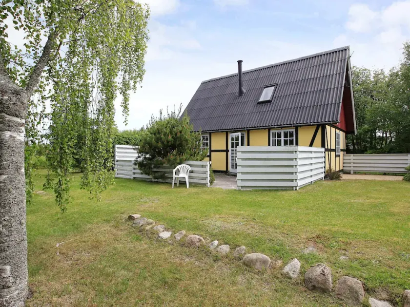 6 Person Holiday Home in Hals - Image 1