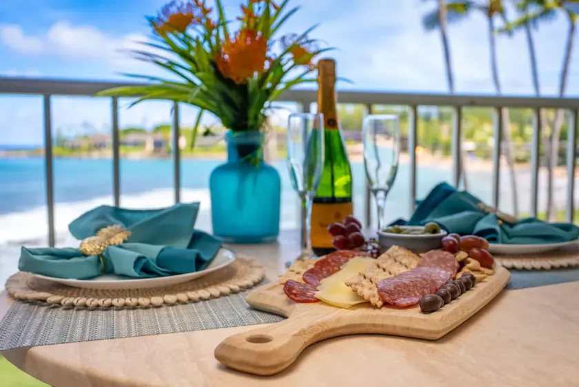 Luxury Oceanfront Studio at Napili Shores, Renovated|Direct Ocean Views | AC - Image 1