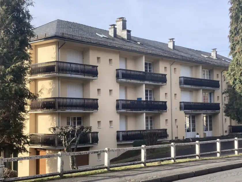 Apt private residence close to all amenities and leisure facilities - Image 1