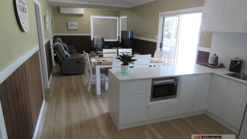 BROWNY'S R & R - Beach Cottage - Image 1