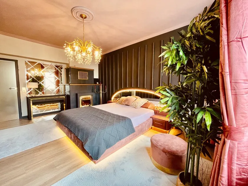 Vacation apartment 'Deluxe Apartement Lot54' with private terrace, WiFi and streaming services - Image 1