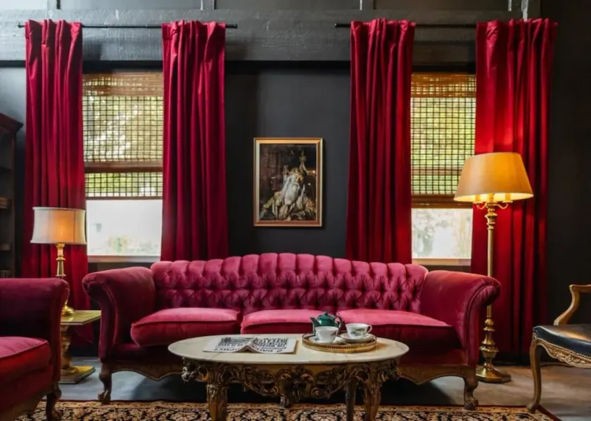 Broomsticks, Harry Potter themed BNB, Hot Tub! - Image 1