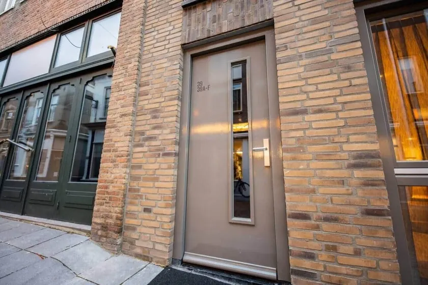 Happy 1 Bedroom Apartment - WE39C - Image 1